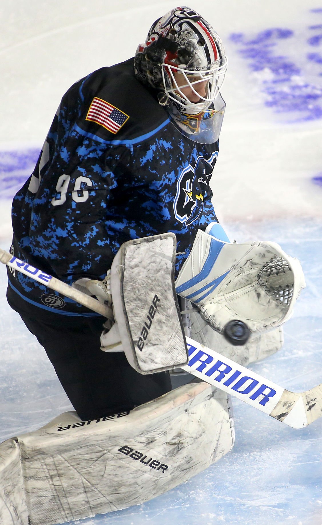 110918-Storm-Hockey-004